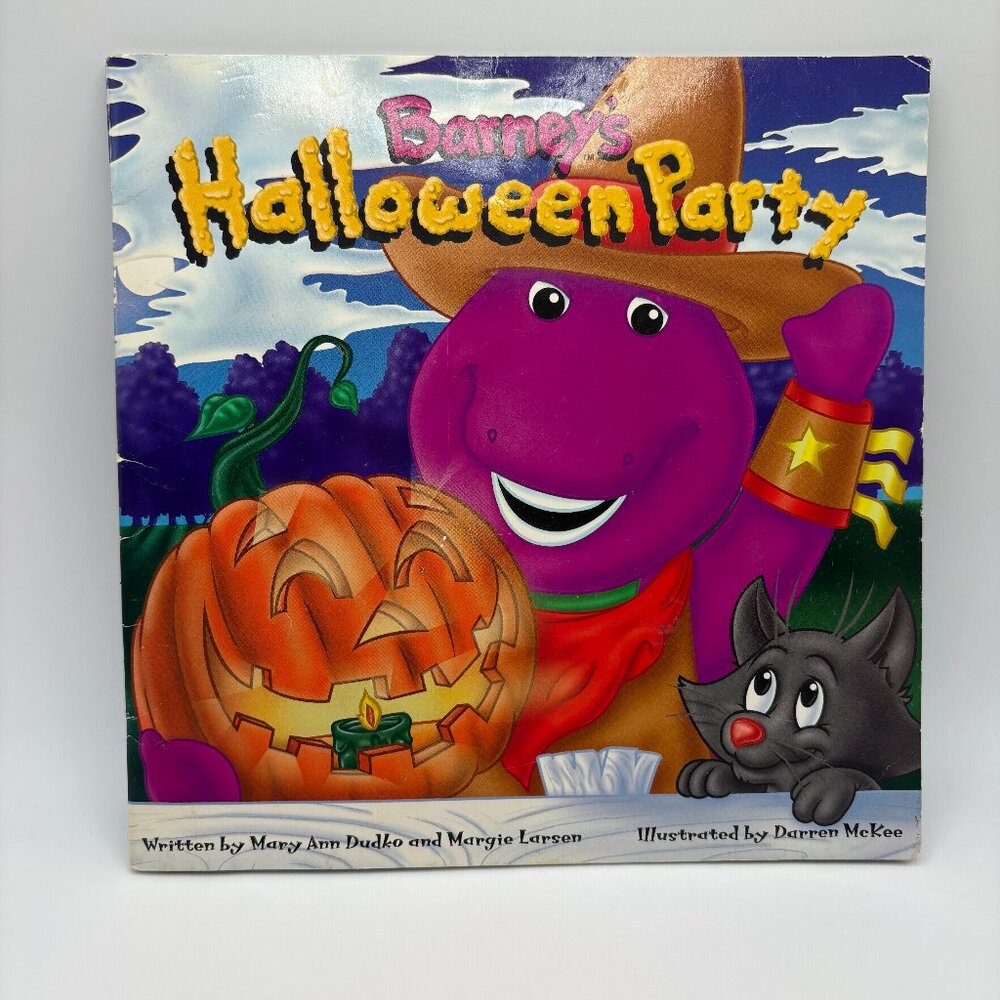 2 for $25📕Barney's Halloween Party Kids Book 1996 Vintage (SKU: 001BK)